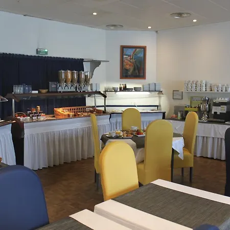 Hotel Kyriad Direct Rennes Ouest